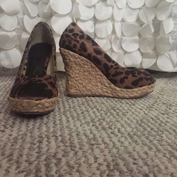 Cheetah Print wedges - Picture 1 of 3