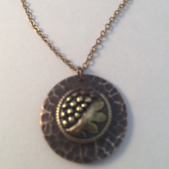 Antique button necklace ,brass ,new - Picture 2 of 3