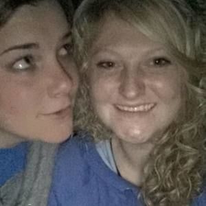 Meet your Posher, Genae