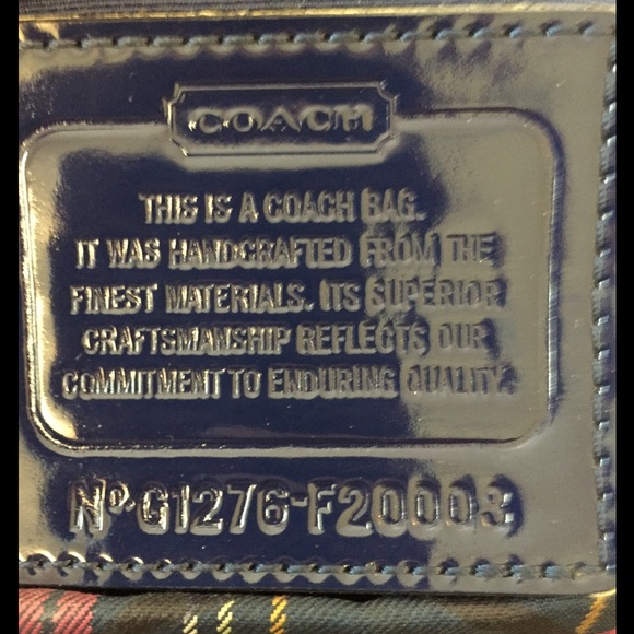 EUC Coach plaid signature satchel - Picture 4 of 4