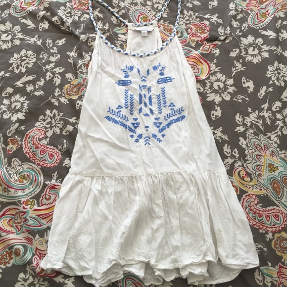 $10 | size small | white razor back tank