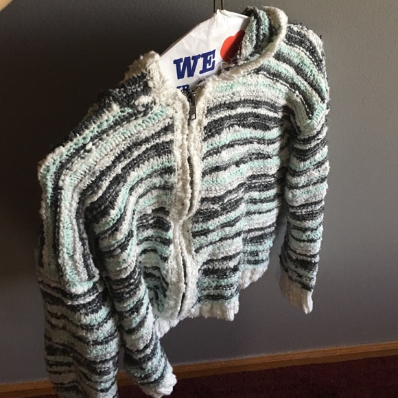 Bethany Mota cropped hooded zip up sweater - Picture 1 of 3