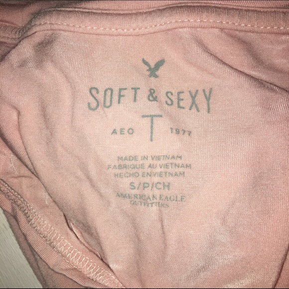 AEO tee bundle - Picture 3 of 3