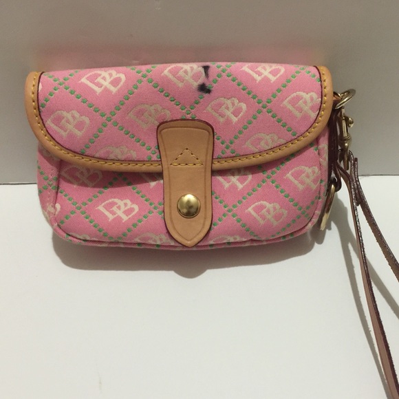 Dooney & Bourke Wristlet