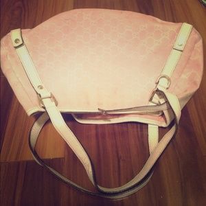 Authentic Gucci Purse.