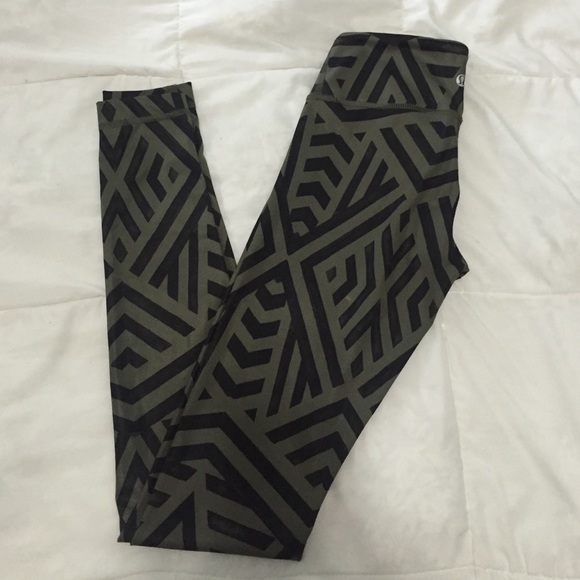 Lululemon leggings