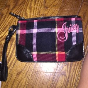 Wristlet