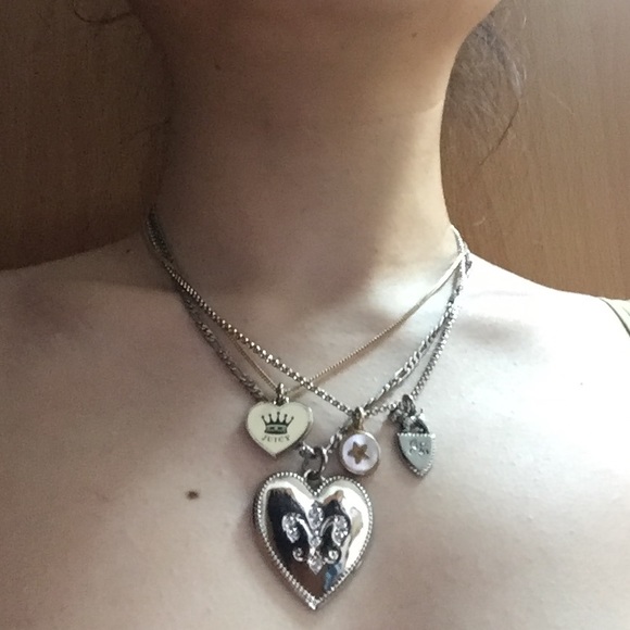🎉SALE🎉Juicy Couture necklace - Picture 4 of 4