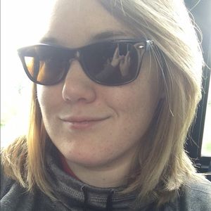 Meet your Posher, Katie