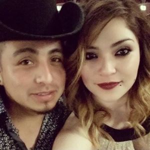 Meet your Posher, Xyesi y