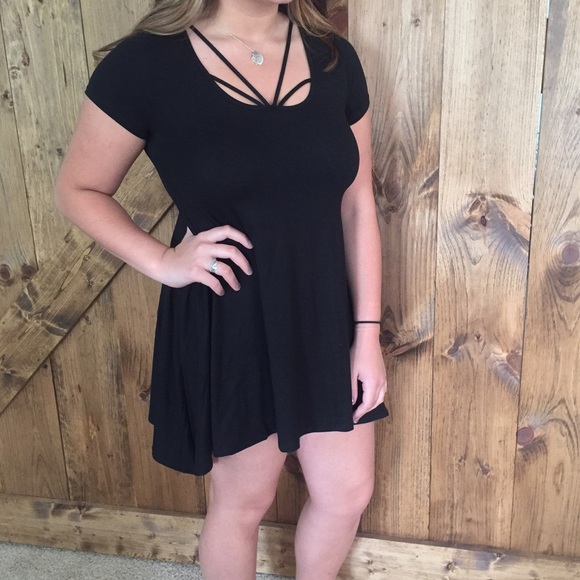 April Spirit Black Swing Dress - Picture 2 of 2