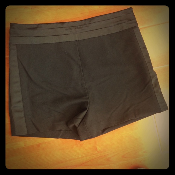 High waisted tuxedo shorts