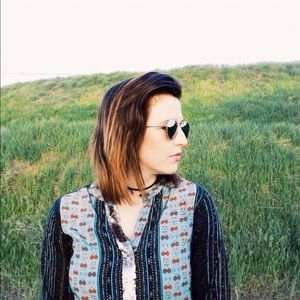 Meet your Posher, Madison