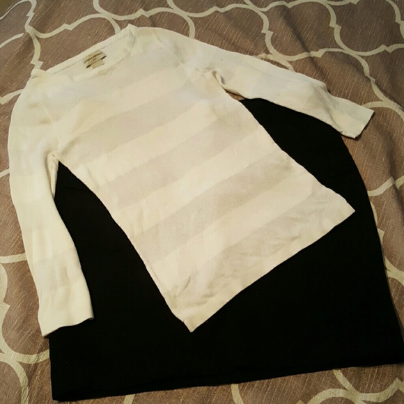 Banana Republic Light Sweater