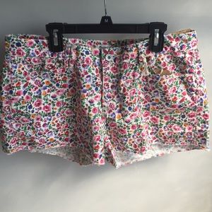 Flower shorts