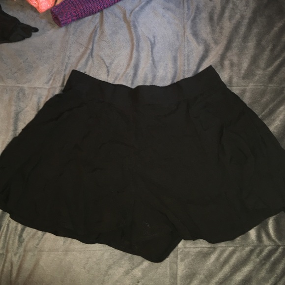 Flowy Black Shorts