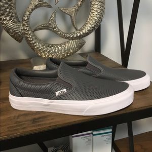 VANS Perforated Leather Slip On Gray Sz: M:7 W:8.5