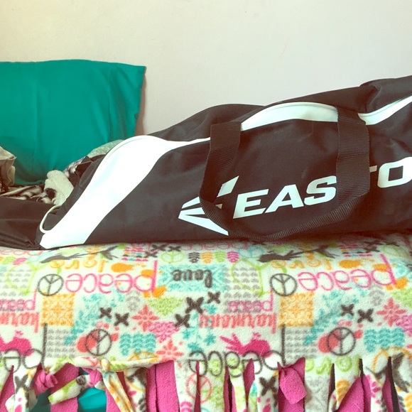 Softball/ baseball bag for 12$