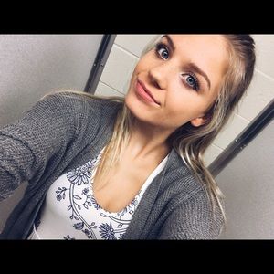 Meet your Posher, Sara