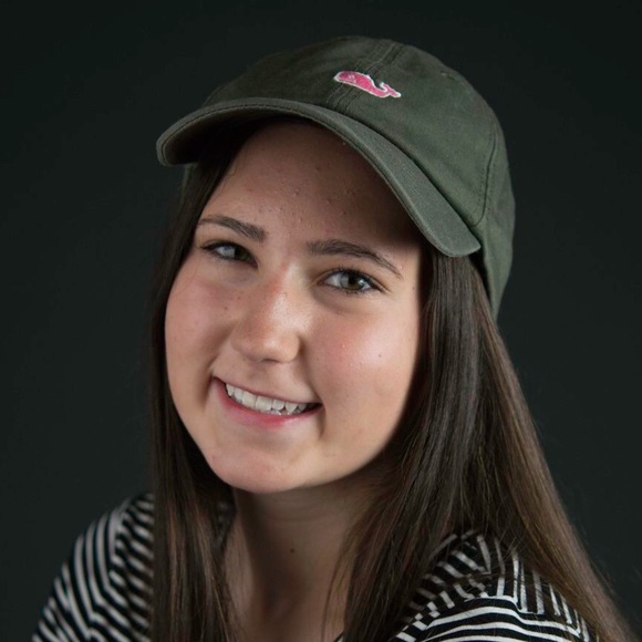 Meet your Posher, Lauren