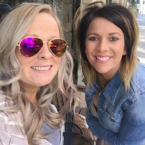 Meet your Posher, Cara