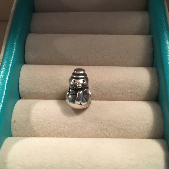 NEW CONDITION AUTHENTIC PANDORA CHARM