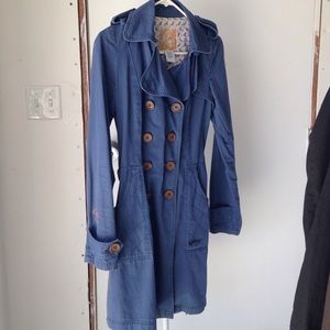 Billabong cotton trench