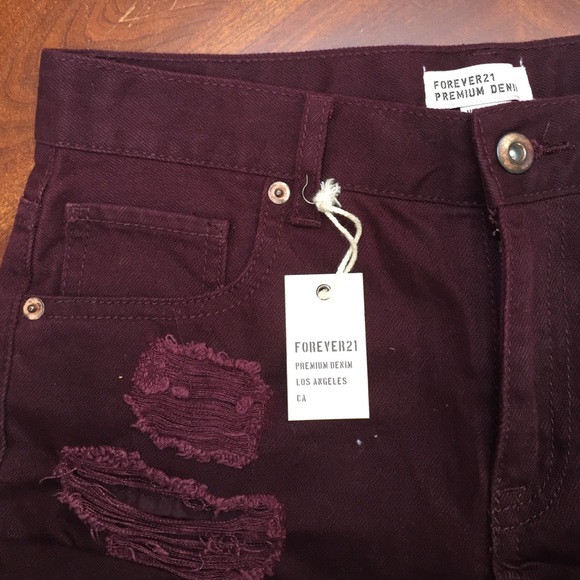 F21 Maroon Denim Shorts - Picture 2 of 4
