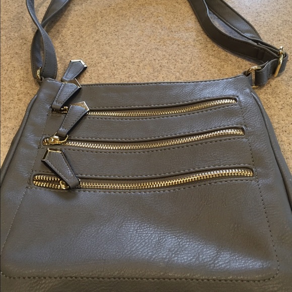 Gray Apt 9 Purse