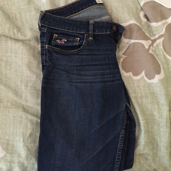 Hollister Co jeans.