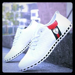 Tennis shoes, Gucci style italian sneaker