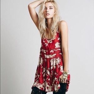 FREE PEOPLE Trapeze Slip