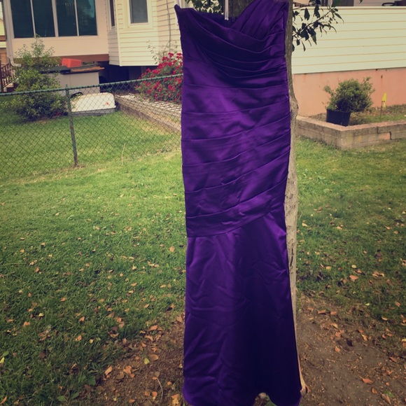 David's Bridal Gown - Picture 1 of 3