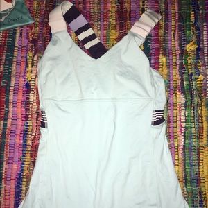 Lululemon tank top
