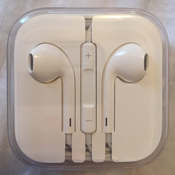 iPhone earphones