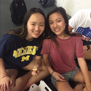 Meet your Posher, Lina