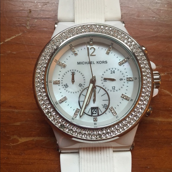 MK watch
