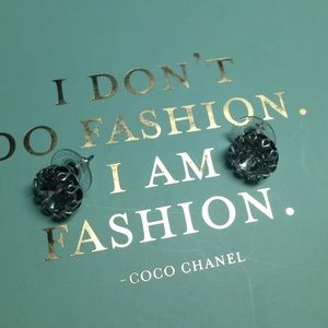 Stella & Dot vintage crystal studs