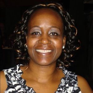 Meet your Posher, Constance