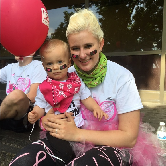 Meet your Posher, Kayla - Picture 3 of 3