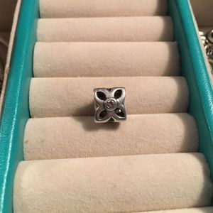 NEW CONDITION AUTHENTIC PANDORA CHARM