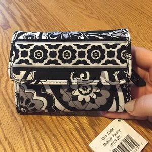 BRAND NEW Vera Bradley Euro Wallet