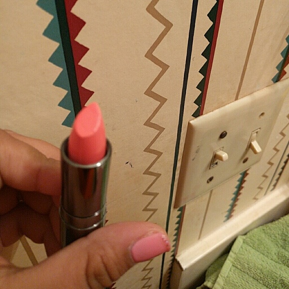 Ulta lipstick - Picture 4 of 4