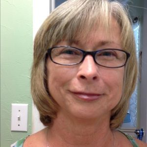 Meet your Posher, Deborah