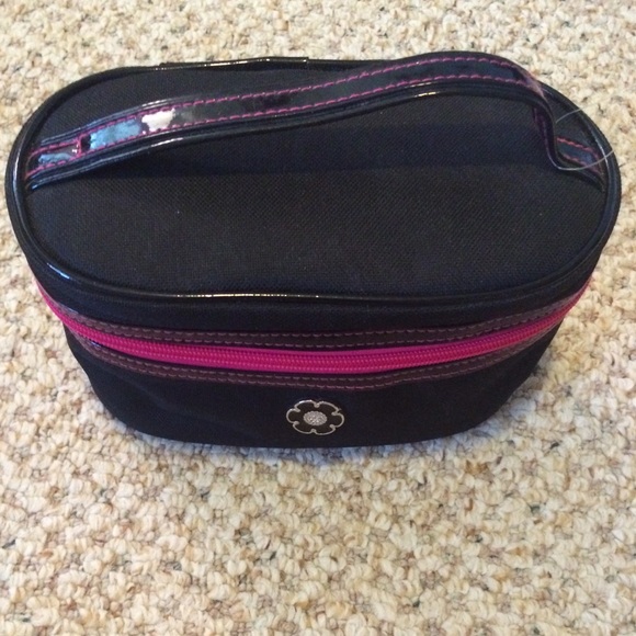 Cosmetic case - Picture 2 of 3