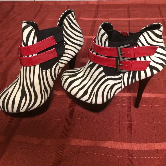 Zebra Booties