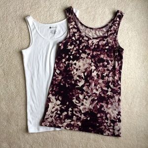 Set of two size L tank tops!