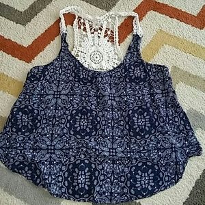 Rue 21 size medium crop top