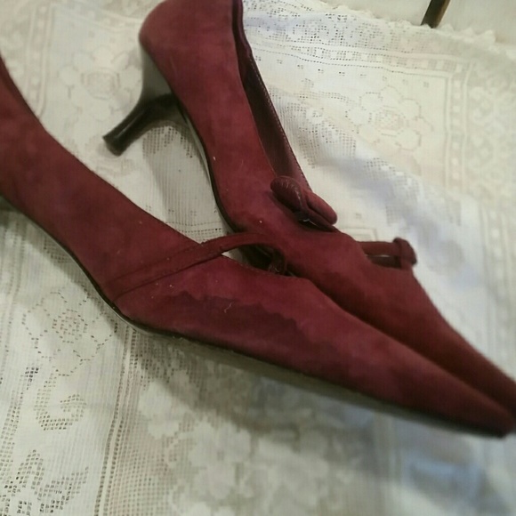 Vintage Goth Pointy Toe Redpurple Suede Heels 8. - Picture 4 of 4