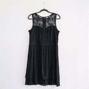 Jessica Simpson Black Crepe dress
